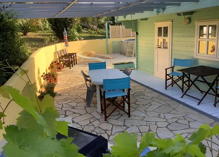 The Cabin, * Kyparissia