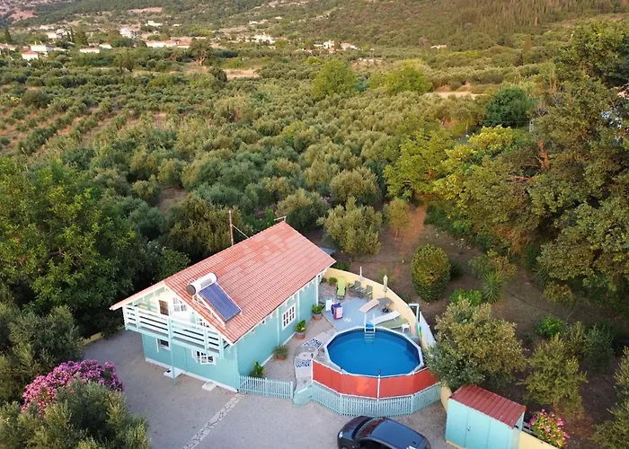 The Cabin, Σπίτι διακοπών *